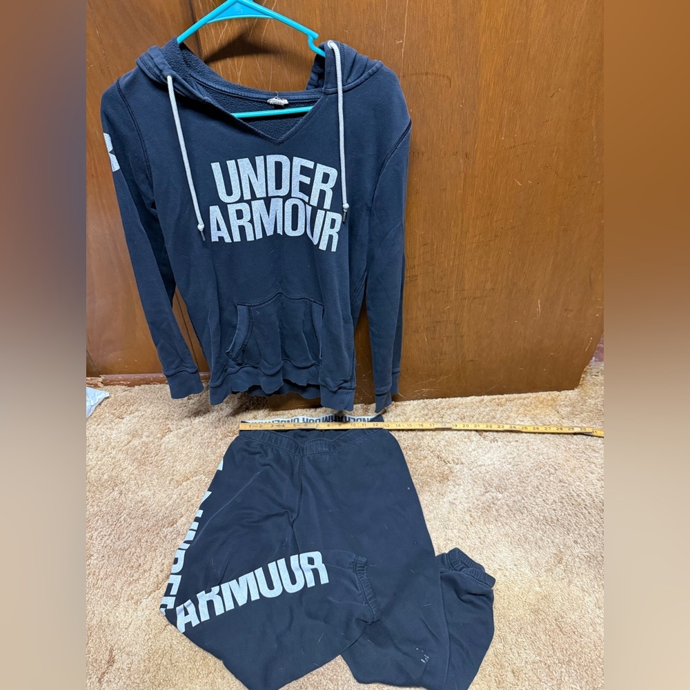 Under Armour sweat set - black